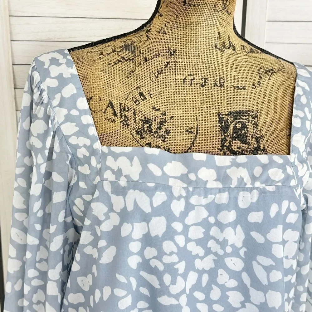 Lucca Petal Print Square‎ Neck Crop Blouse Blue White Large Long Balloon Sleeve